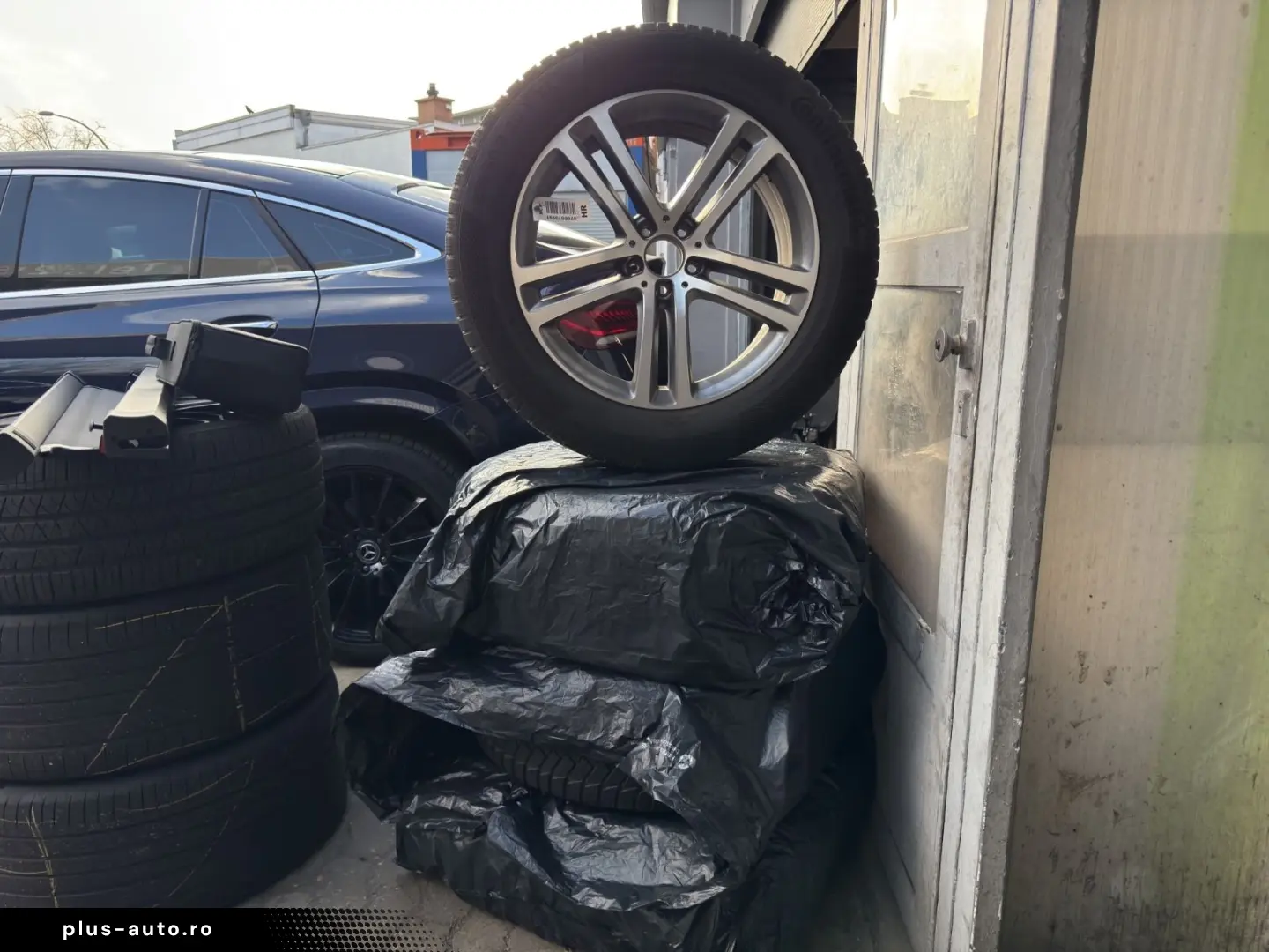 MERCEDES-BENZ GLE 350 de 4Matic AMG 360  PANO BUR Night AHK