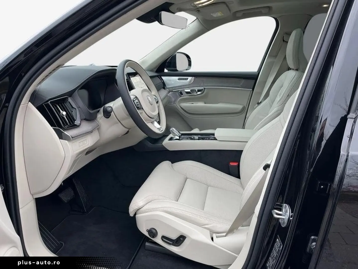 Volvo XC90 T8 AWD Plug-in Hybrid Ultra Bright