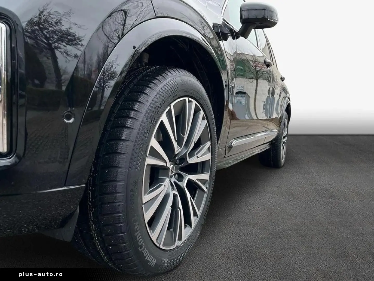 Volvo XC90 T8 AWD Plug-in Hybrid Ultra Bright