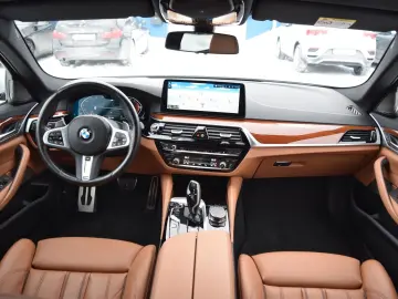 BMW 530dA xDrive M Sport