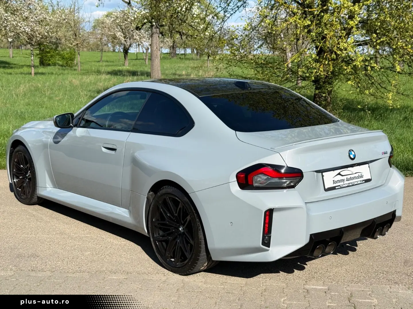 BMW M2 Coupe M Sitze HeadUp Carbon M Driver H&K