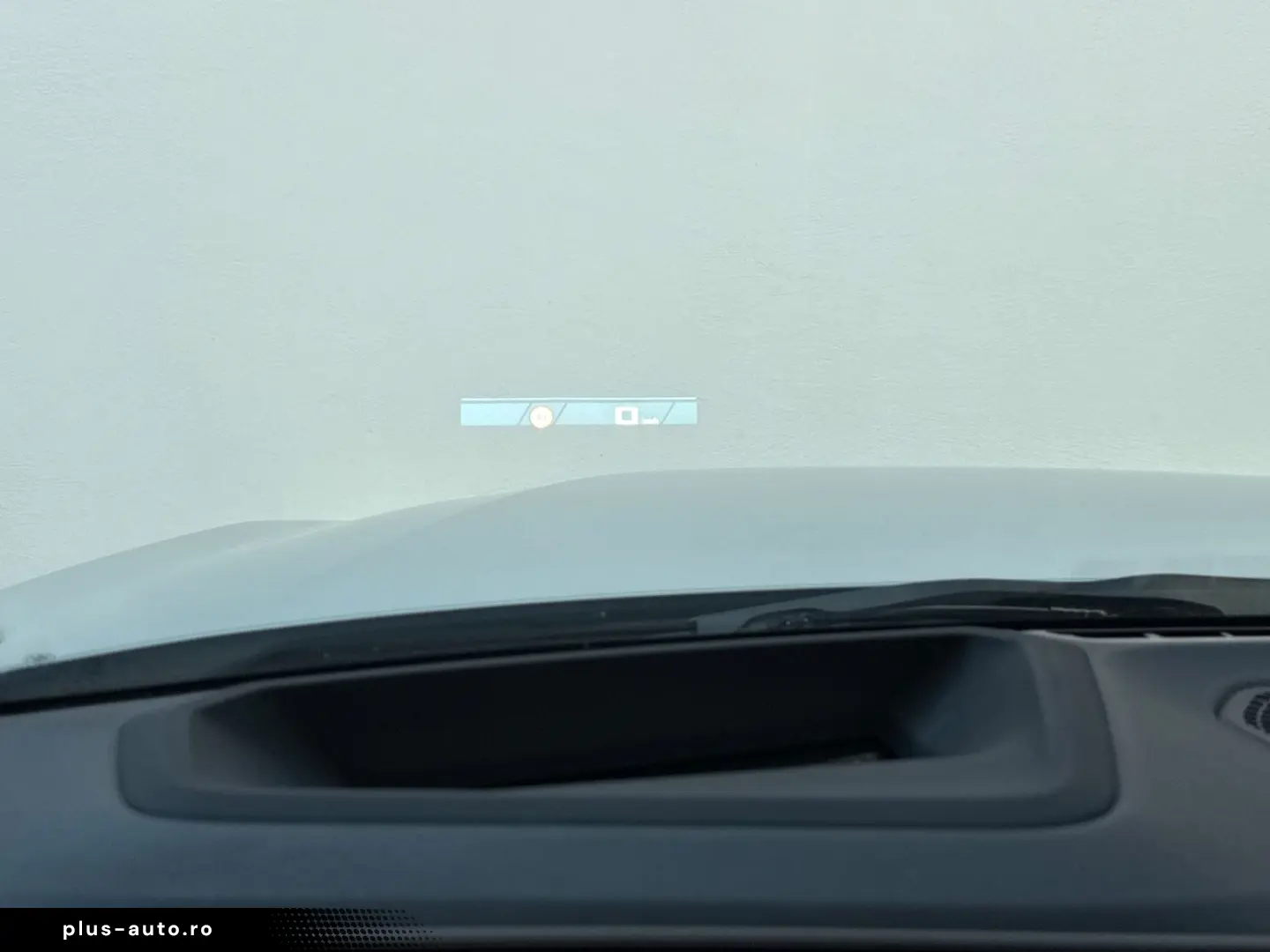 BMW M2 Coupe M Sitze HeadUp Carbon M Driver H&K