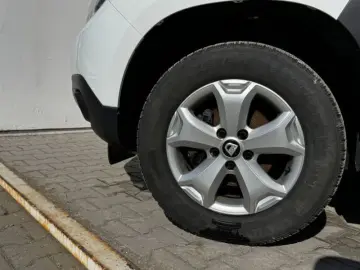 DACIA DUSTER 1.3 TCe 130CP Avantaj 4WD