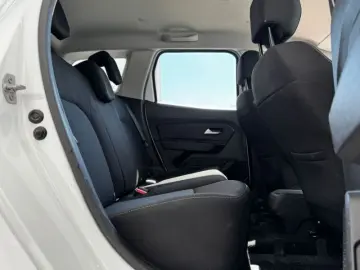 DACIA DUSTER 1.3 TCe 130CP Avantaj 4WD