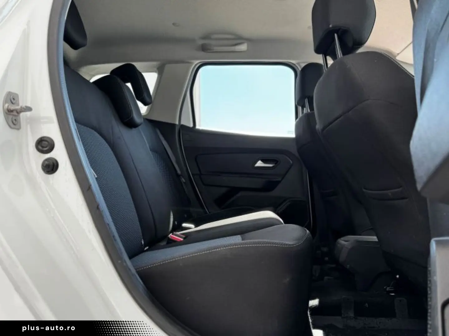 DACIA DUSTER 1.3 TCe 130CP Avantaj 4WD