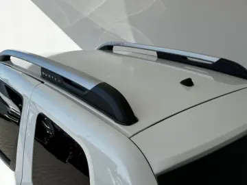 DACIA DUSTER 1.3 TCe 130CP Avantaj 4WD