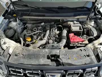 DACIA DUSTER 1.3 TCe 130CP Avantaj 4WD