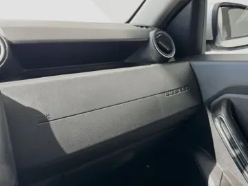 DACIA DUSTER 1.3 TCe 130CP Avantaj 4WD