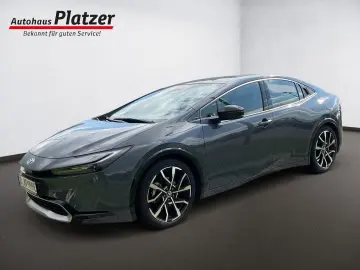 TOYOTA Prius 2.0 Plug-In Hybrid 5-trg Executive Navi LE