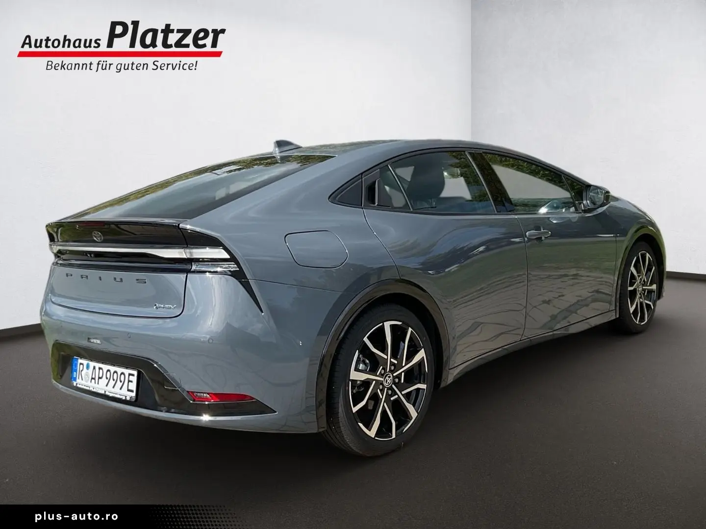 TOYOTA Prius 2.0 Plug-In Hybrid 5-trg Executive Navi LE