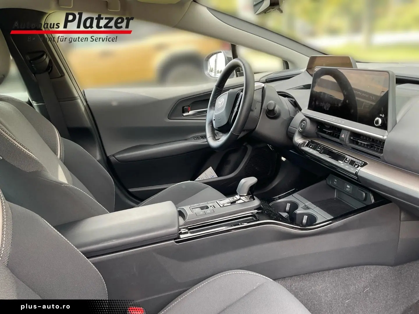 TOYOTA Prius 2.0 Plug-In Hybrid 5-trg Executive Navi LE