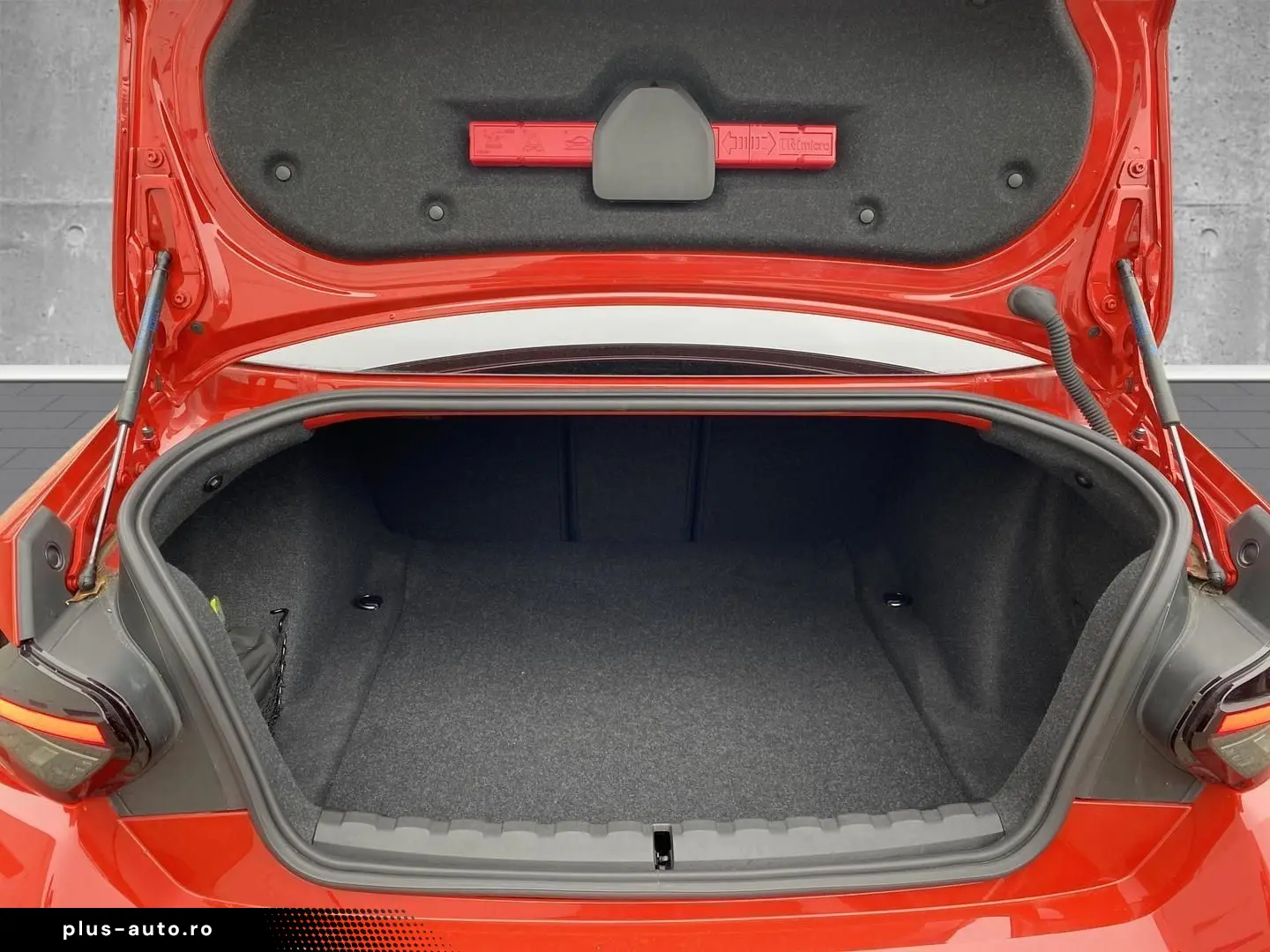 BMW M2 HUD Navi Leder Memory H K Sound LED Sperrdiff