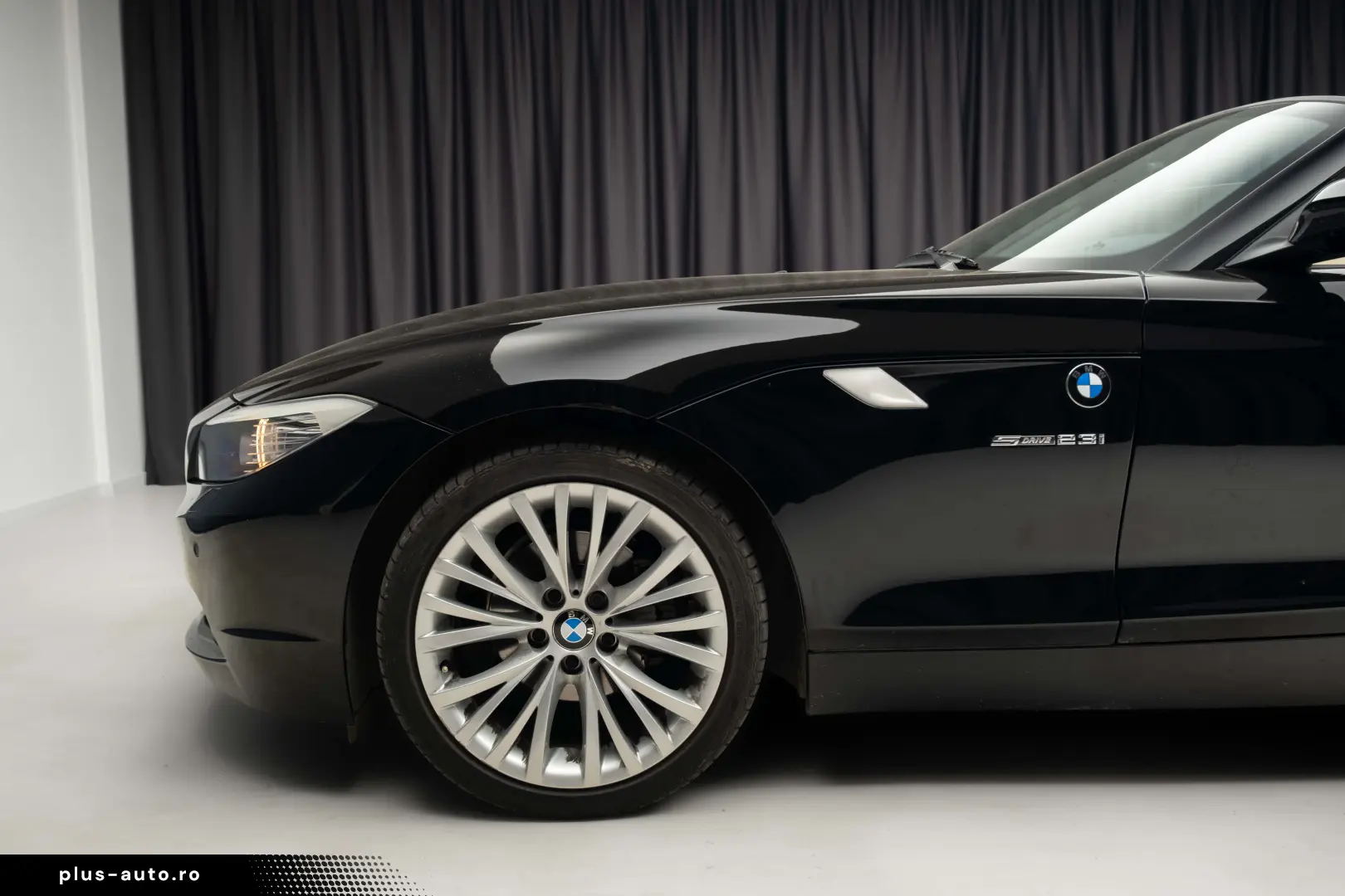 BMW Z4 cabrio Sdrive 2.3i unic proprietar