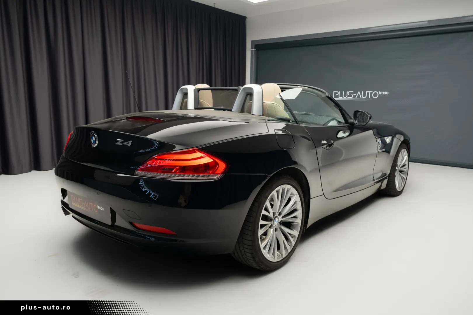 BMW Z4 cabrio Sdrive 2.3i unic proprietar