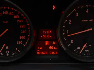 BMW Z4 cabrio Sdrive 2.3i unic proprietar