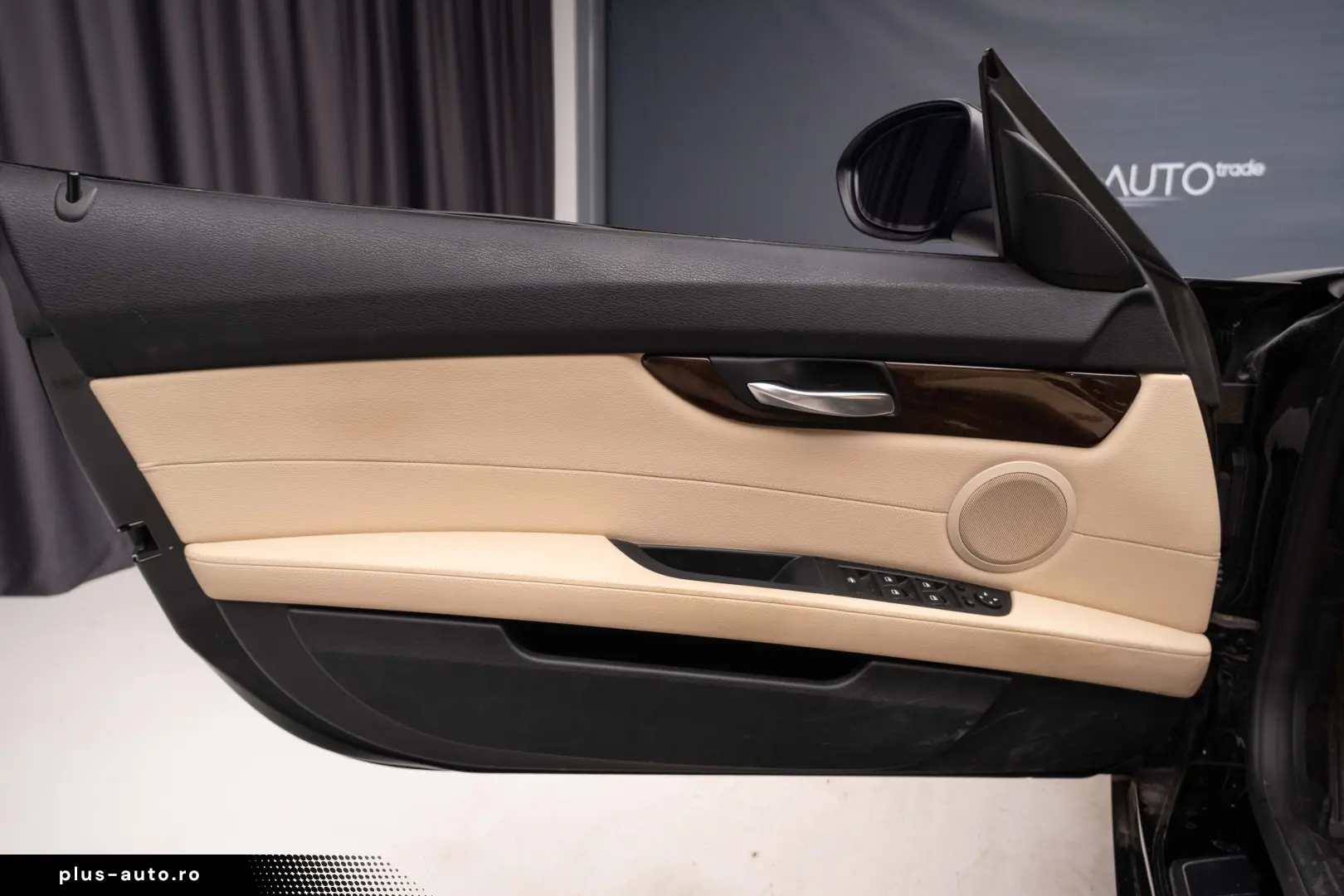 BMW Z4 cabrio Sdrive 2.3i unic proprietar