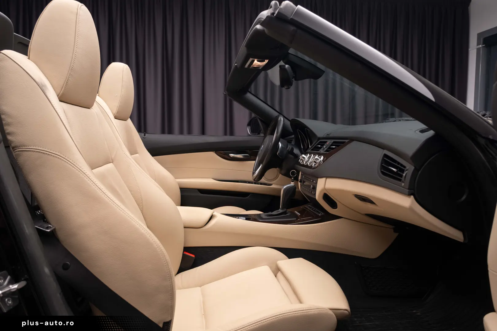 BMW Z4 cabrio Sdrive 2.3i unic proprietar