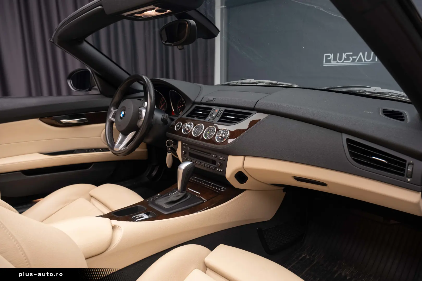 BMW Z4 cabrio Sdrive 2.3i unic proprietar