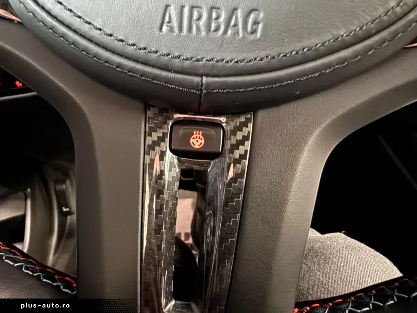 BMW M2 Coupe Competition Carbon Dach M Sportsitze