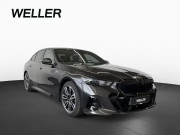 BMW 520d xDr M Sport Pro Iconic LivePro H K 360 ALED