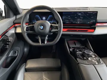 BMW 520d xDr M Sport Pro Iconic LivePro H K 360 ALED