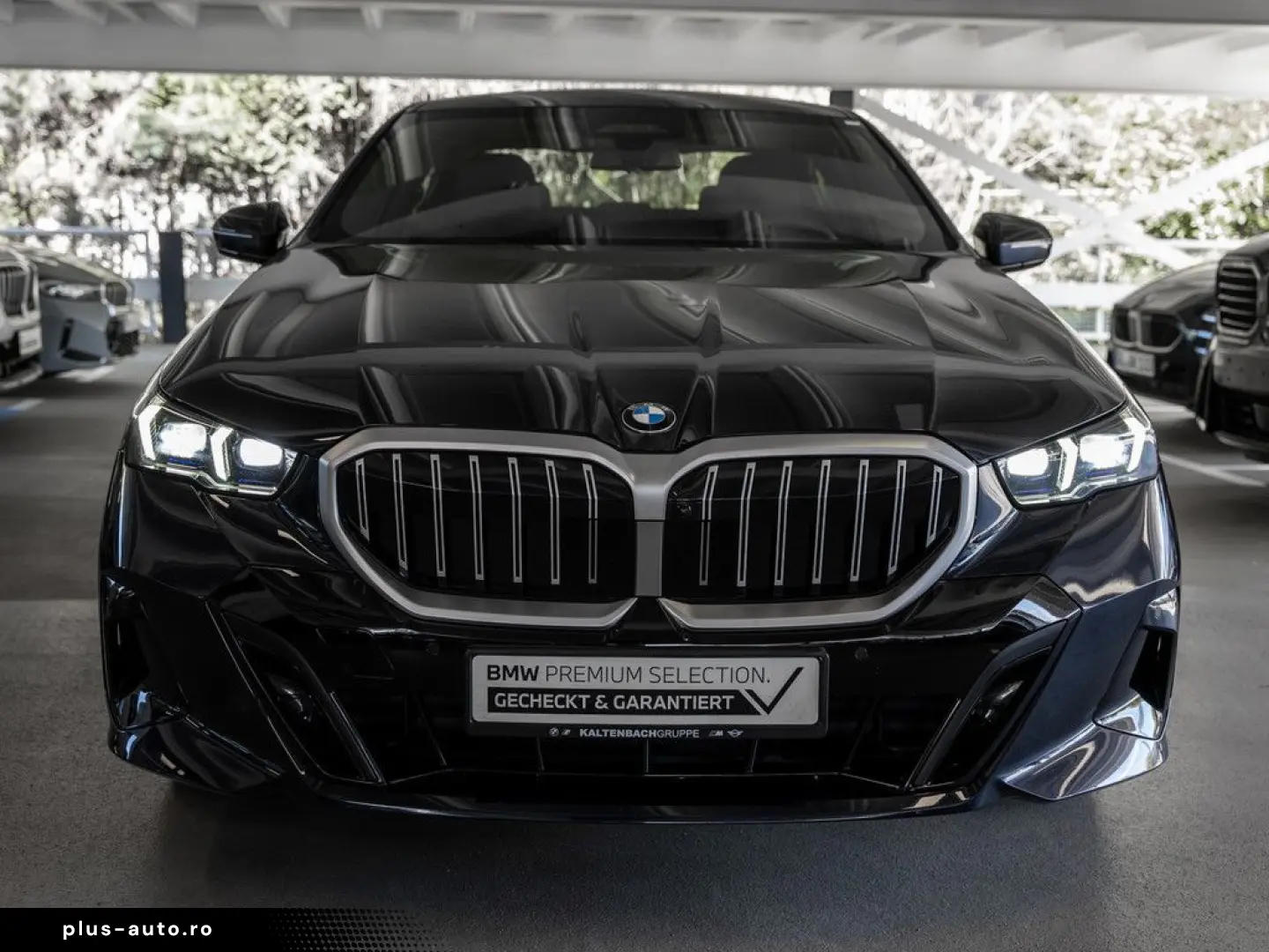 BMW 520d xDrive M-Sport PANO AHK HUD 360  LED ACC