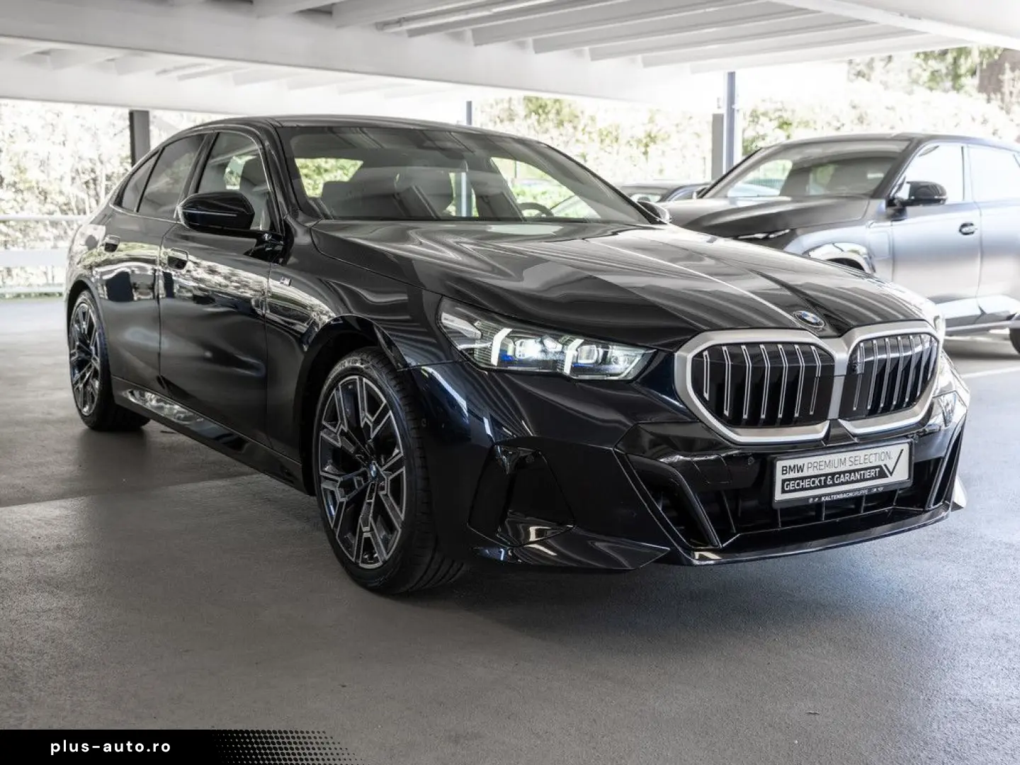 BMW 520d xDrive M-Sport PANO AHK HUD 360  LED ACC