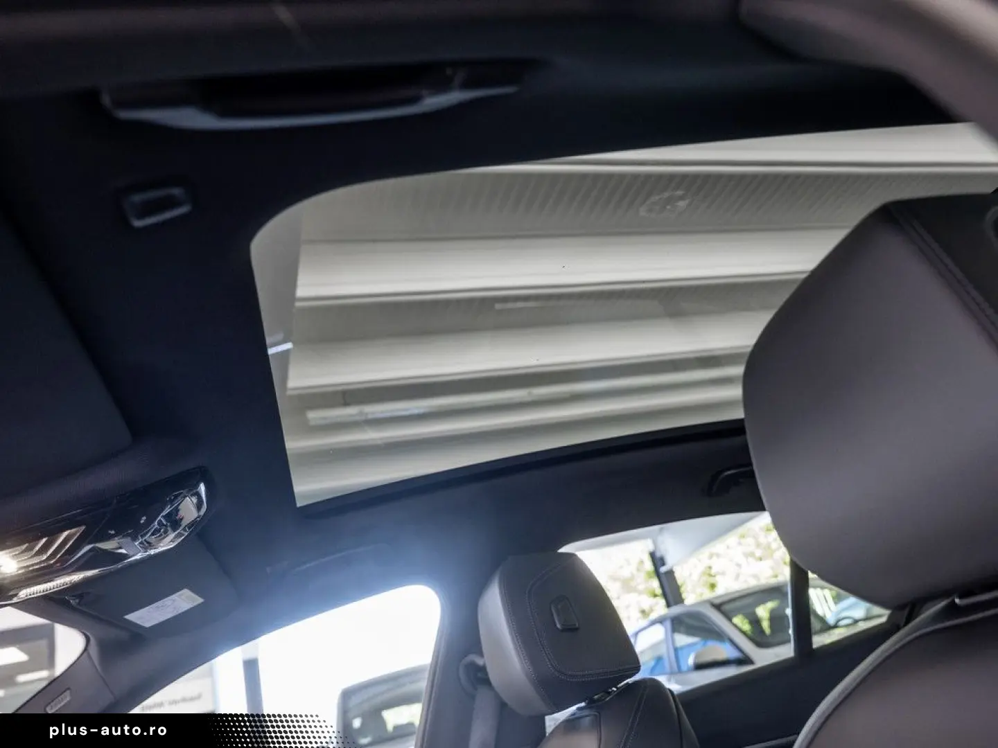 BMW 520d xDrive M-Sport PANO AHK HUD 360  LED ACC