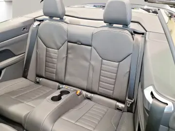 BMW 420 d Cabrio LiveCockpitProf Kamera