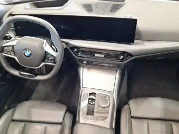 BMW 420 d Cabrio LiveCockpitProf Kamera
