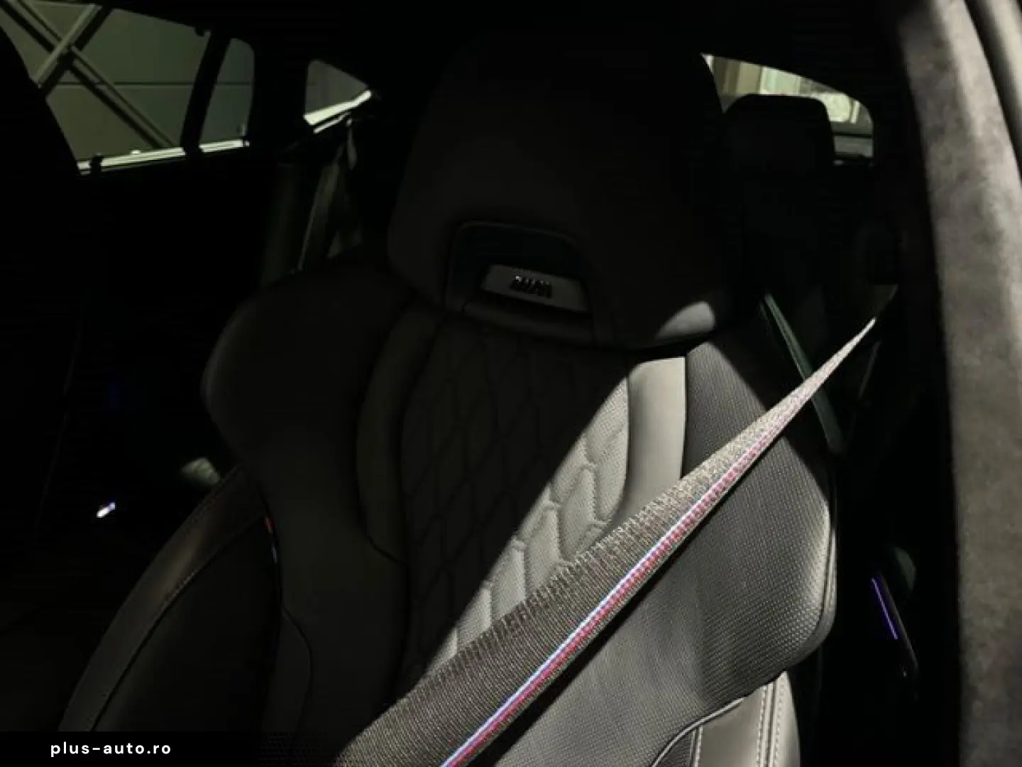 BMW X6 M60i FULL OPTION