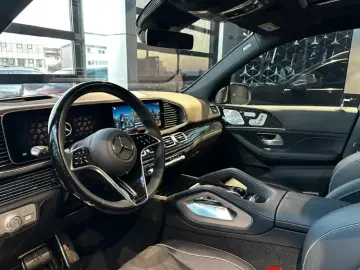 Mercedes-Benz GLS Maybach