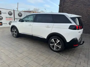 Peugeot 5008 2018 1.6