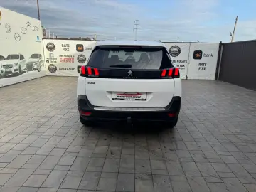 Peugeot 5008 2018 1.6