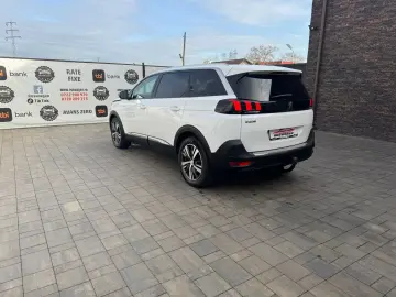 Peugeot 5008 2018 1.6