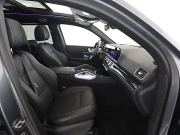 MERCEDES-BENZ GLS 600 Maybach MANUFAKTUR First-Class Fond-TV