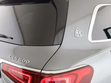 MERCEDES-BENZ GLS 600 Maybach MANUFAKTUR First-Class Fond-TV