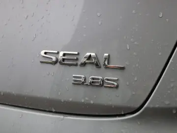 BYD SEAL