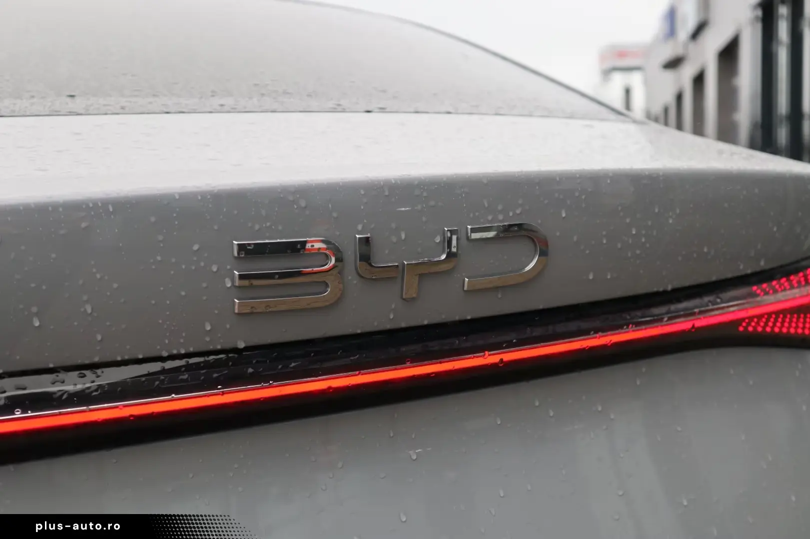 BYD SEAL