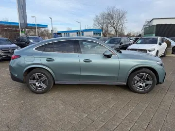 MERCEDES-BENZ GLC 300 d AMG Memory 360-Kam. AHK Schiebedach