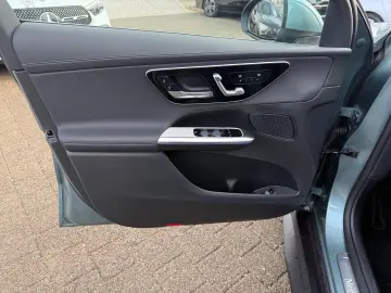 MERCEDES-BENZ GLC 300 d AMG Memory 360-Kam. AHK Schiebedach