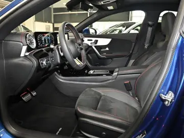 MERCEDES-BENZ CLA 250 e Coupé AMG Sport Premium Dist&hellip;