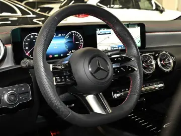 MERCEDES-BENZ CLA 250 e Coupé AMG Sport Premium Dist&hellip;