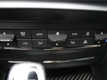 Maserati Ghibli Trofeo