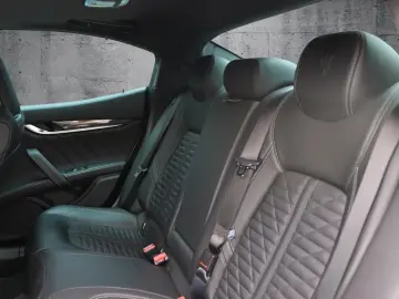 Maserati Ghibli Trofeo