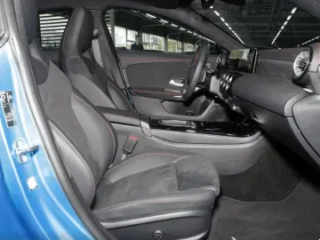 MERCEDES-BENZ CLA 250e Cp AMG Advanced  Night Pano Distr HuD