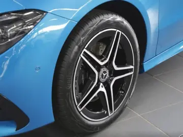 MERCEDES-BENZ CLA 250e Cp AMG Advanced  Night Pano Distr HuD