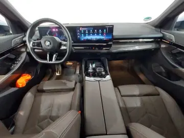 BMW 520 xD M Sport Pro NP90t€ ICONIC DRIVING-PRO 360