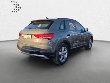AUDI Q3 advanced 35 TDI Navi Alu AHK PDC Virtual Cock