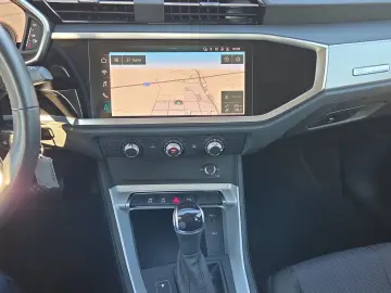 AUDI Q3 advanced 35 TDI Navi Alu AHK PDC Virtual Cock